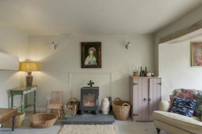 Quirky Lodge & Garden nr Totnes